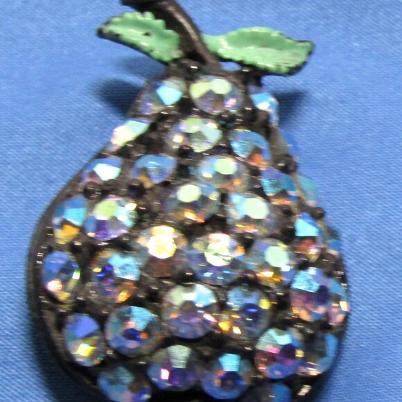 Vintage Japanned Teal Aurora Borealis Rhinestone Pear and Enamel Brooch Pin - Picture 2 of 4